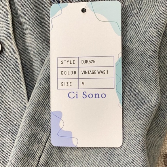 NWT Ci Sono Pearl Embellished Vintage Wash Oversized Fit  Denim Jacket Medium - Picture 5 of 9